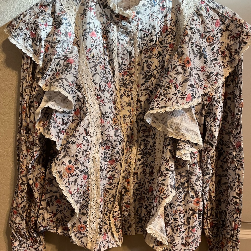 STELLAH Lace edge ruffle cotton blouse Small